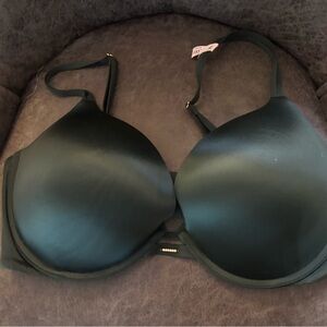 Victoria's Secret very sexy dark green Bra